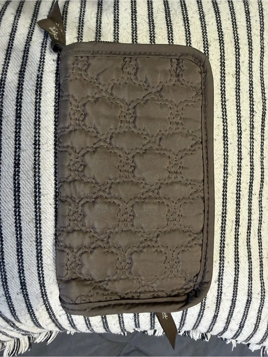 thirty-one Handbags - Thirty-One Zip Wallet in Brown